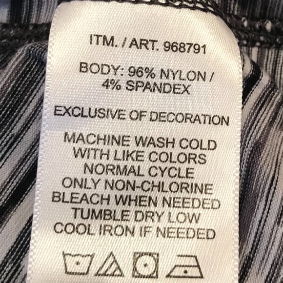 Light weight hoodie black & white long sleeve Sz M - Picture 6 of 6